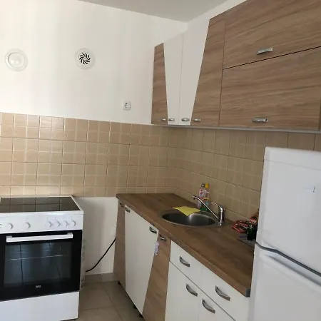 San Apartman *